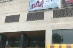Piccadily Square, Chandigarh | Top Theatres in Chandigarh | Best Theatre in Chandigarh | Top theatre in T - Theatre in India