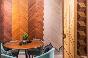 "Flooring Artistry Unveiled: The Door Maze's Dynamic Design Journey - Architects in India