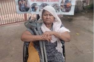 "Bringing Hope on Wheels: Agewell Foundation Supports Destitute Elderly with Wheelchairs" - Old Age Homes in India