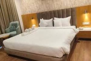 Hotel Clarks Inn | Best Hotels in  Ayodhya | Top Hotels in Ayodhya near Ram Mandir
