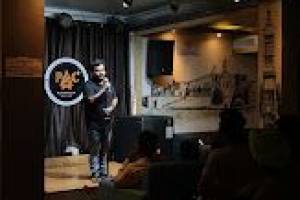 PLATINUM ARTS ENTERTAINMENT | Best comedy club in Chandigarh | Top Comedy clubs - Clubs in India