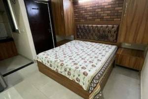 Spacious 1 BHK, 1 Bath, 800 sq. ft. Property Available for Rent in DLF Phase 3 - Flats & Apartments in Gurugram