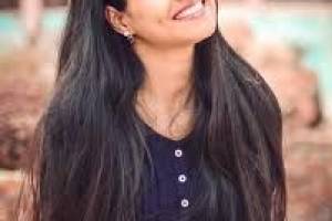 Top Indian Beauty Influencers: Spotlight on Yashi Tank - Influencers in India
