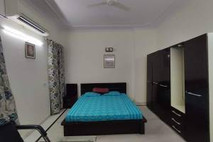 "Discover Quality Accommodation at Dilshad Khan PG" - PGs & Guest Houses in India
