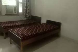 Premium AC Girls PG Near Allen and Helix Institute in Sec 21D, Chandigarh - Flats & Apartments in India