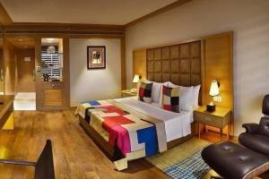 Experience Unmatched Comfort and Elegance at The LaLiT Chandigarh Luxury Hotel/Five-Star Hotel - Vouchers / Coupons in Panchkula