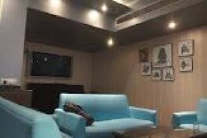 PLATINUM ARTS ENTERTAINMENT | Best comedy club in Chandigarh | Top Comedy clubs - Clubs in India