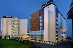 Golden Tulip, Upto 50% Off on Hotel Booking | best Luxury hotels in Lucknow | Best hotels in Lucknow - Travel Agents in Faridabad