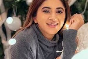 "Aashna Shroff: Shaping Beauty Narratives and Inspiring Self-Expression - Influencers in India