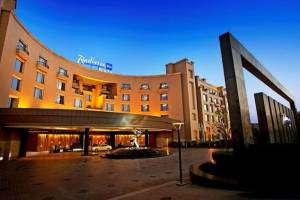 Radisson Blu Plaza Hotel, Delhi Aerocity | Best Hotel in Delhi | Best 5- star hotel in Delhi | - Travel Agents in Delhi