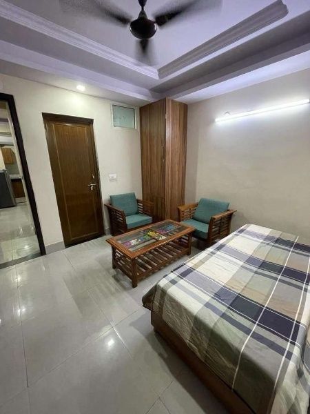Spacious 1 BHK, 1 Bath, 800 sq. ft. Property Available for Rent in DLF Phase 3