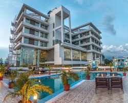 Hotel Solitaire Manali | Best Mountain view hotel | Top hotel in Manali