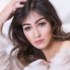 Anmol Bhatia: Connecting Beauty and Community in the Digital Age"